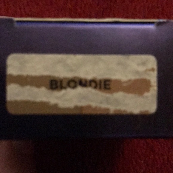 Brow Box 🦄 CLOSET CLOSING 🦄 - Picture 6 of 6